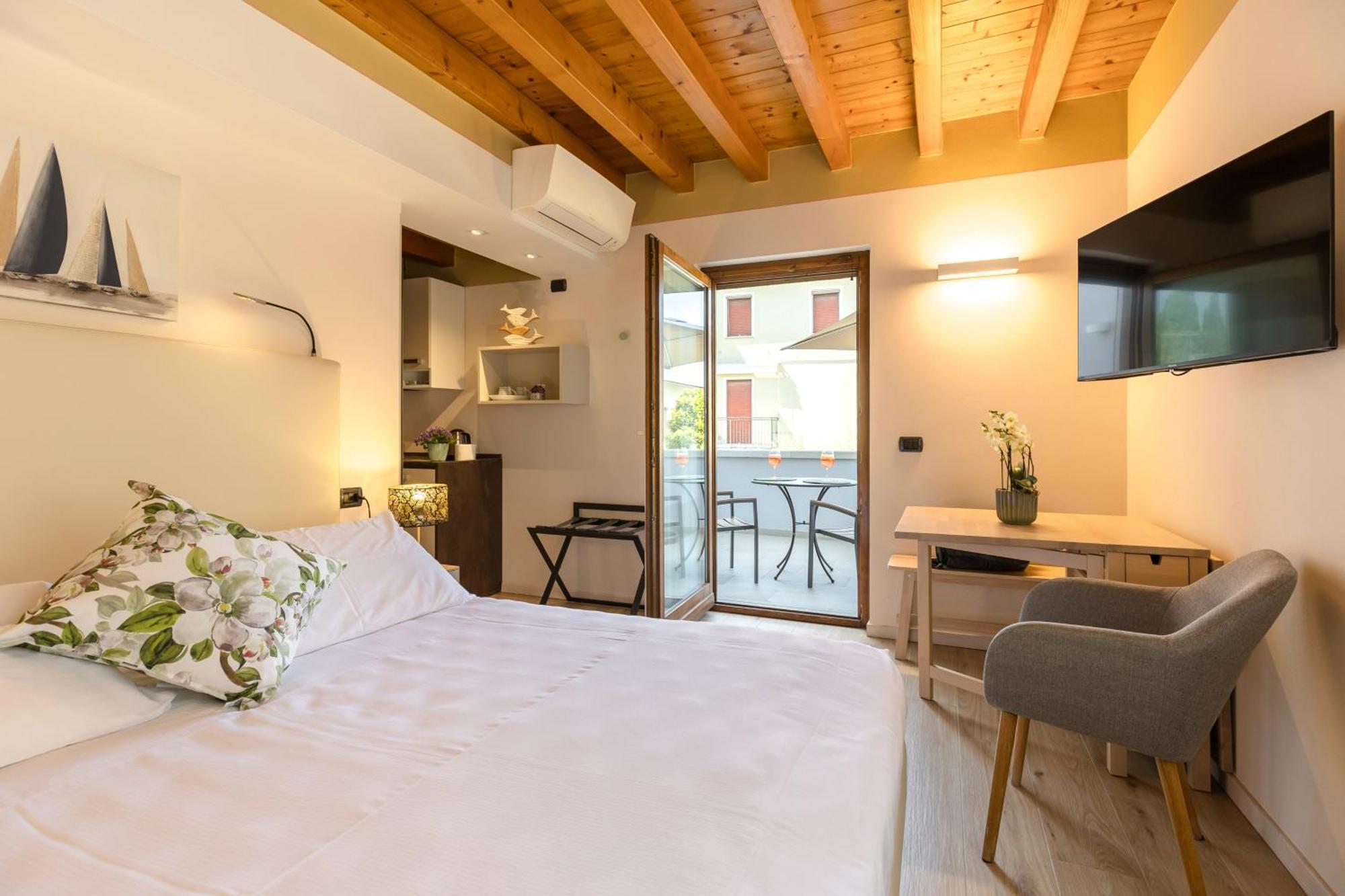 Bed and Breakfast Charming Sirmione Exterior foto