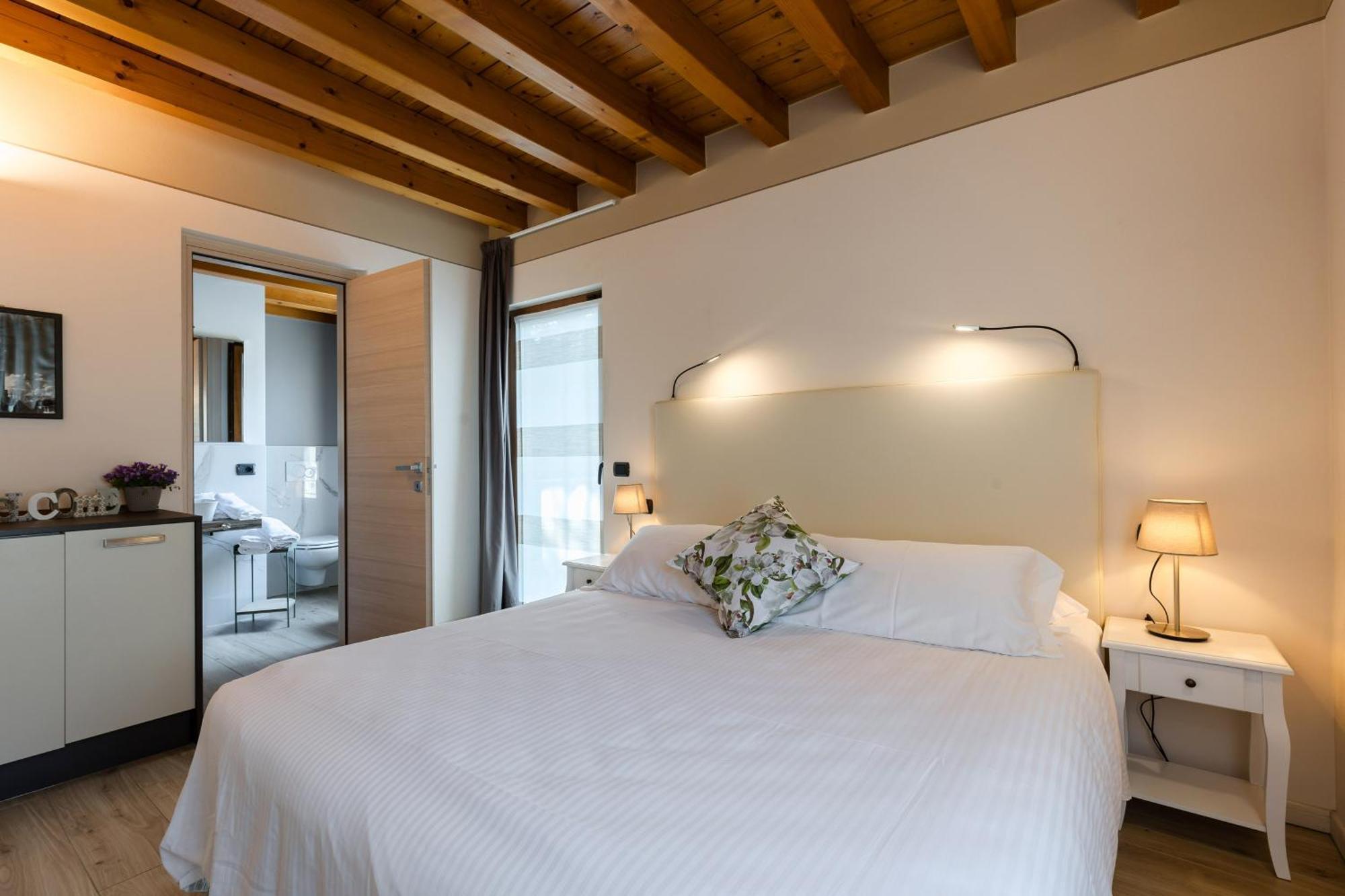 Bed and Breakfast Charming Sirmione Exterior foto